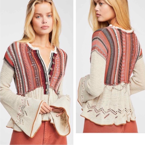 Free People Sweaters - FREE PEOPLE Meadow Lakes Bell Sleeve Sweater XS